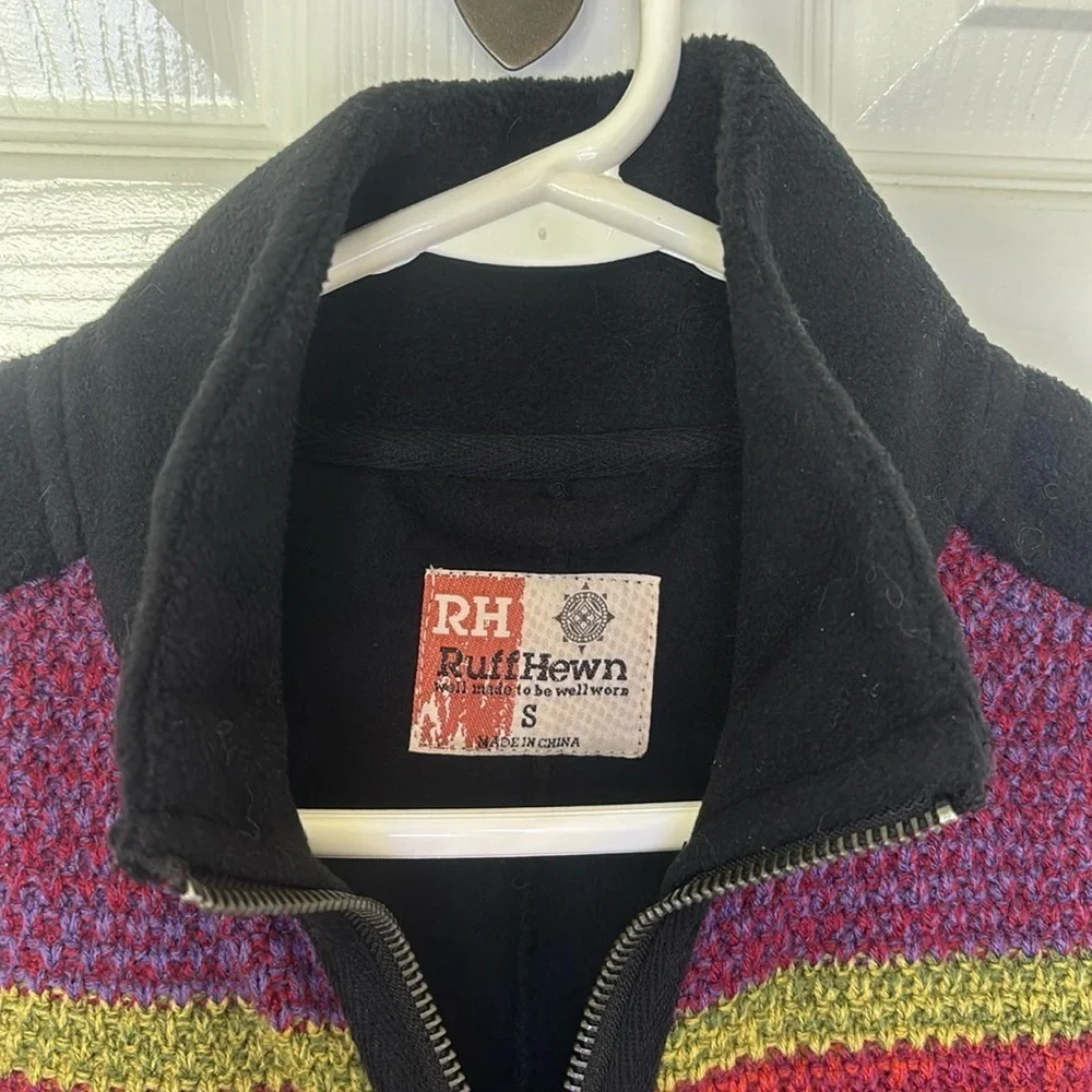 Ruff Hewn Colorful Woven Texture and Solid Black Back w/stretch Side Panels Sm - Picture 7 of 13